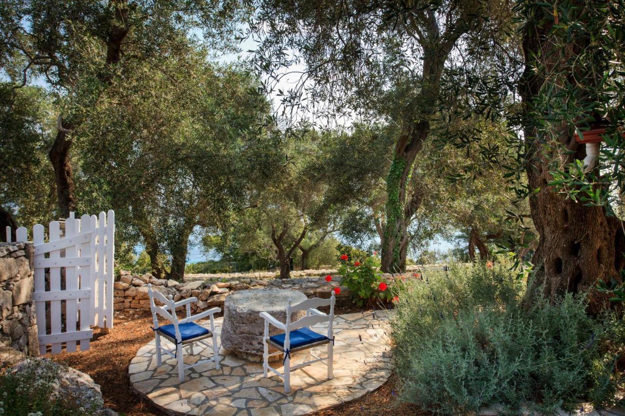 Glyfada Beach Villas Longos  Экстерьер фото