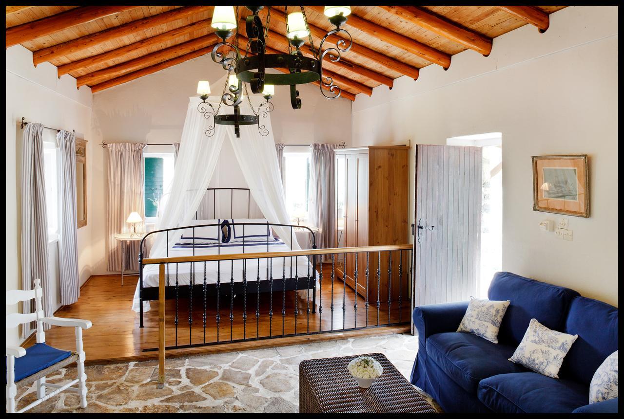 Glyfada Beach Villas Longos  Экстерьер фото